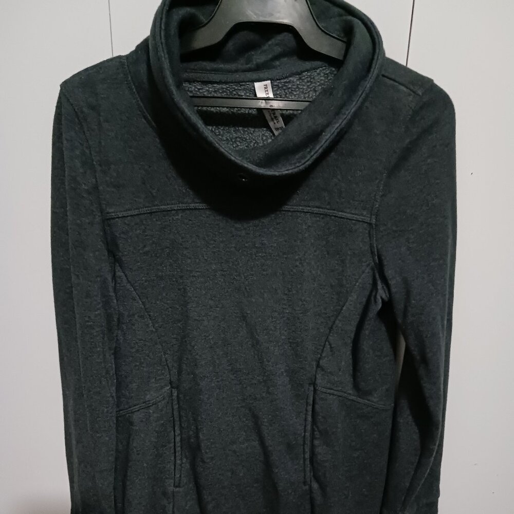 Freedom Trail Cowl Neck Navy Sweater with Front Pocket Women's Size XS/TP